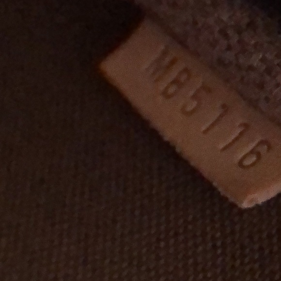 🌸🌸 RETIRED🌸🌸 Louis Vuitton Eva Crossbody - Picture 11 of 13